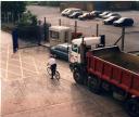 lorry-and-cyclists-from-above.JPG
